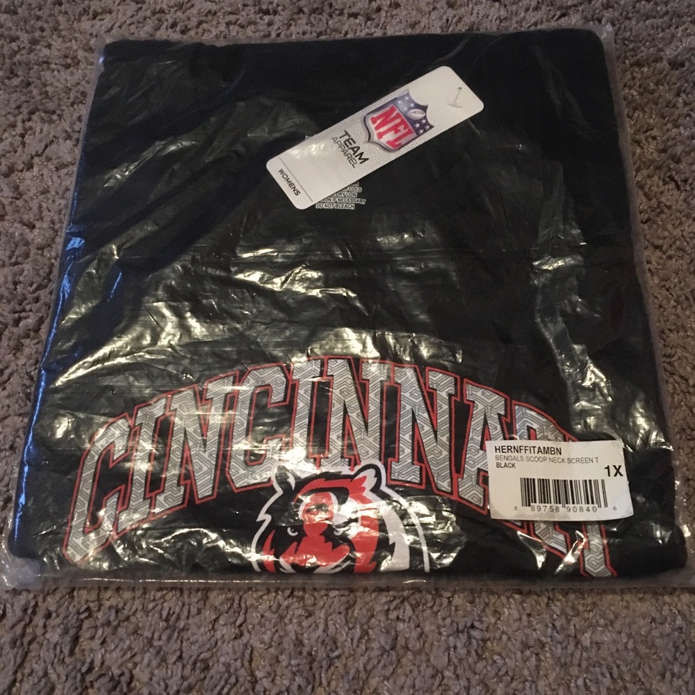 Cincinnati Bengals T-shirt - Picture 2 of 3